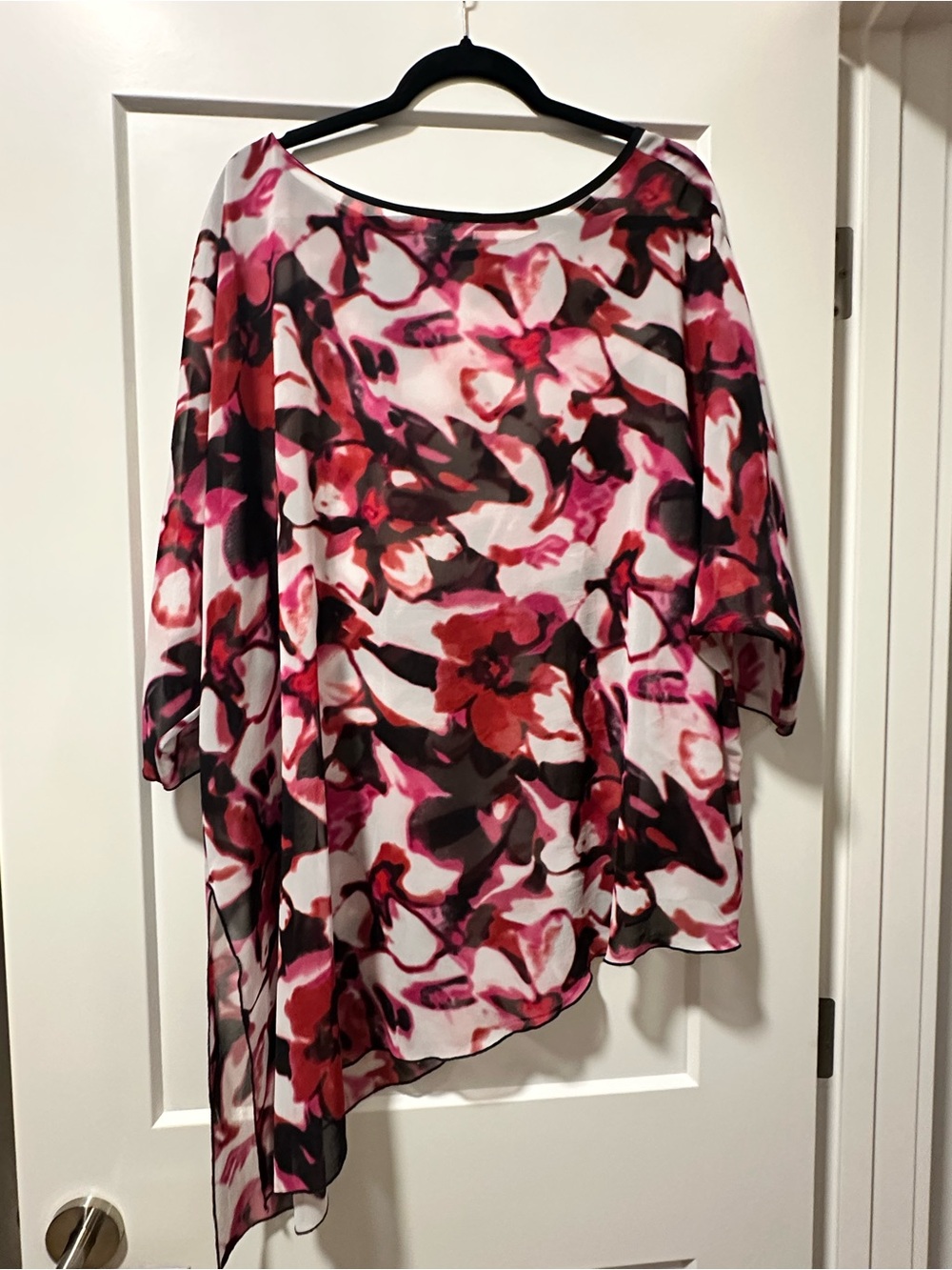 Women’s Asymmetric Floral Tunic Top - Pink Multi